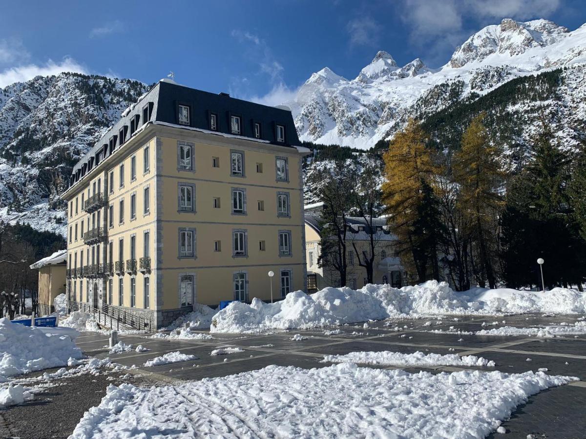 Gran Hotel - Balneario De Panticosa Kültér fotó